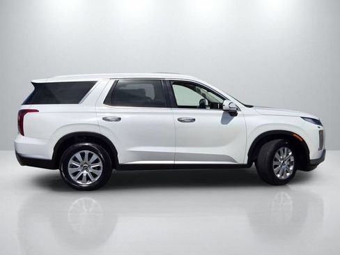 Used 2024 Hyundai Palisade SEL FWD image 3