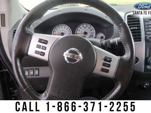 Used 2018 Nissan Frontier PRO-4X AWD/4WD image 29