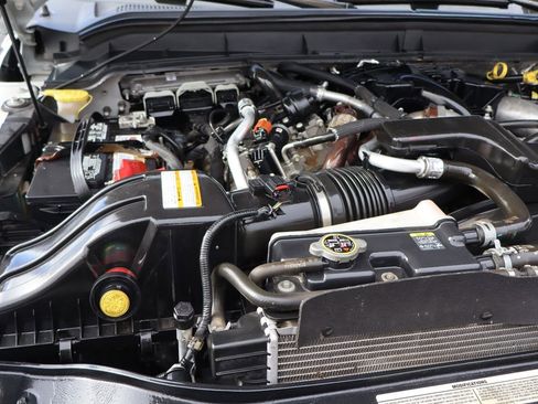 Used 2011 Ford F250 XLT w/ XLT Premium Pkg image 38