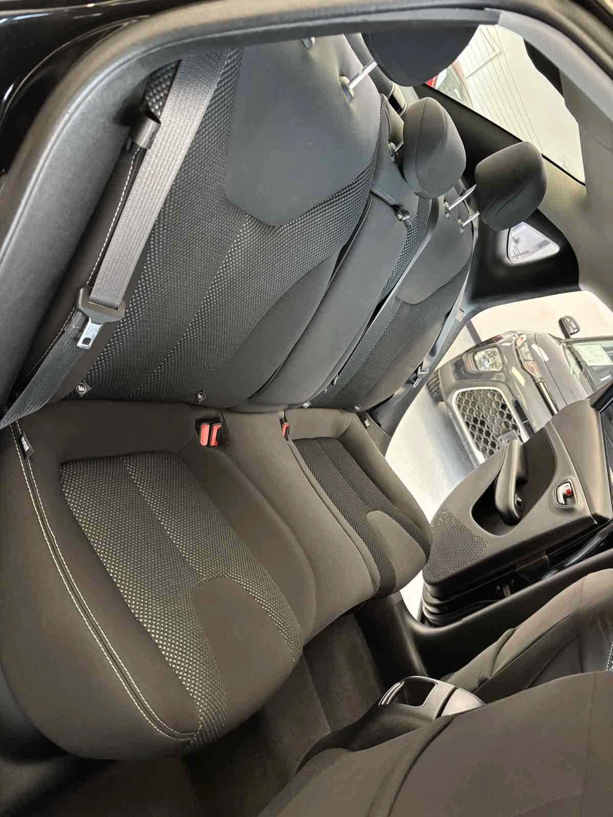 Used 2014 Dodge Dart SXT FWD image 20