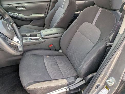 Certified 2024 Nissan Sentra SV FWD image 14