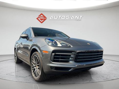 Used 2019 Porsche Cayenne E-Hybrid AWD/4WD image 16