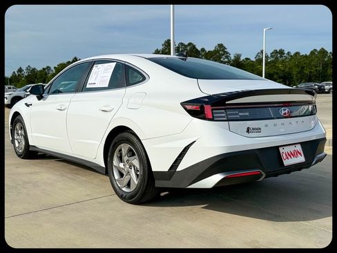 Used 2025 Hyundai Sonata SE FWD image 6