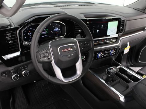 New 2026 GMC Sierra 1500 SLT w/ SLT Premium Plus Package AWD/4WD image 9