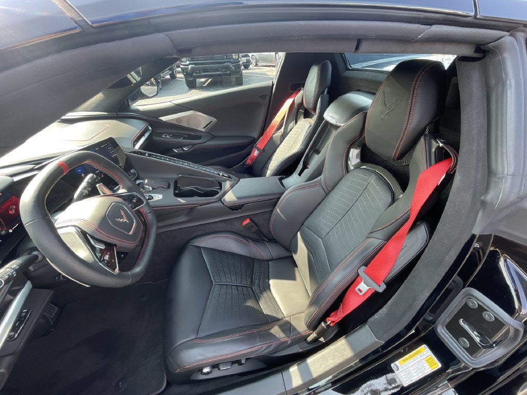 Certified 2023 Chevrolet Corvette Stingray Premium Conv w/ Z51 Performance Package RWD image 19