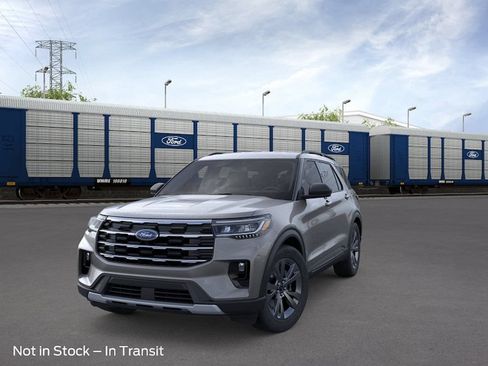 New 2026 Ford Explorer Active w/ Active Comfort Package AWD/4WD image 32