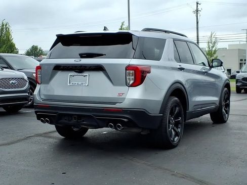 Certified 2023 Ford Explorer ST w/ Equipment Group 401A AWD/4WD image 4