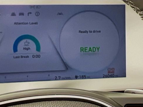 Certified 2023 Hyundai Ioniq 5 SEL w/ Cargo Package image 12