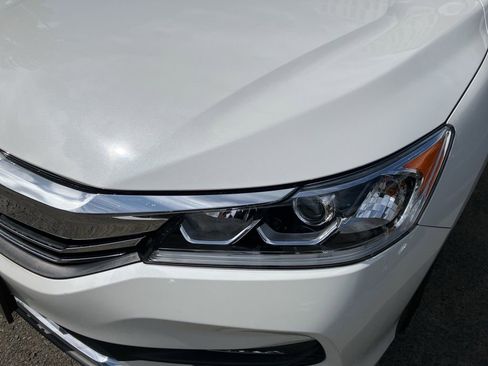 Used 2016 Honda Accord EX-L image 3