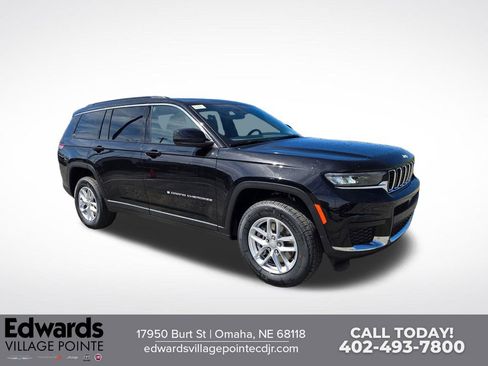 New 2026 Jeep Grand Cherokee L Laredo AWD/4WD image 1
