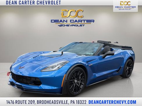 Used 2015 Chevrolet Corvette Z06 w/ 3LZ Preferred Equipment Group RWD image 1