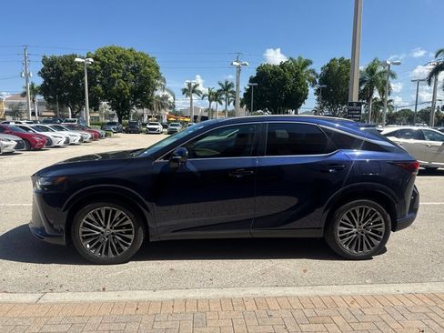 Certified 2024 Lexus RX 350 FWD w/ Convenience Package image 3
