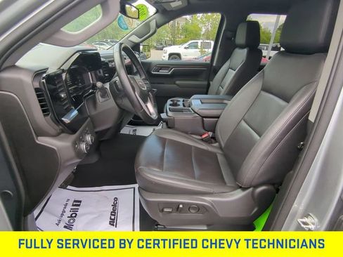 Used 2025 GMC Sierra 1500 SLT AWD/4WD image 24