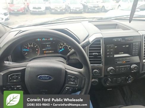 Used 2016 Ford F150 XLT w/ Trailer Tow Package image 10