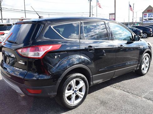 Used 2016 Ford Escape SE image 6