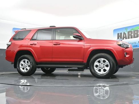 Used 2024 Toyota 4Runner SR5 image 22