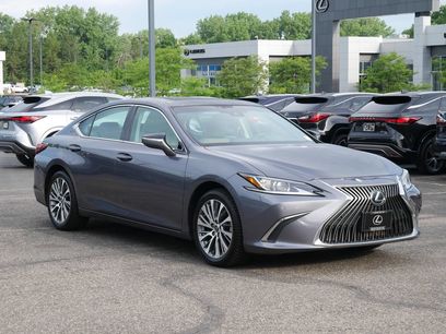 Used 2019 Lexus ES 350 w/ Premium Package