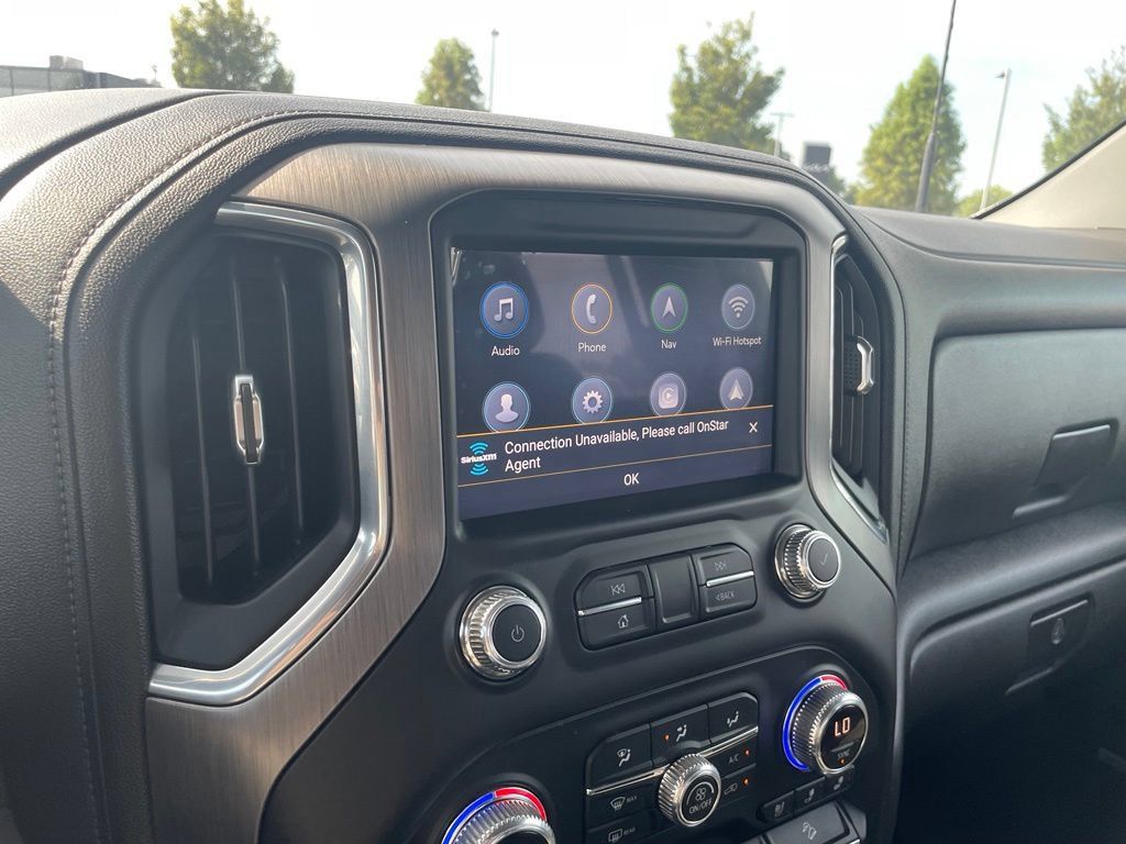 Used 2022 GMC Sierra 2500 Denali AWD/4WD image 15
