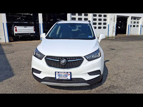 Certified 2021 Buick Encore Preferred w/ Safety Package AWD/4WD image 3