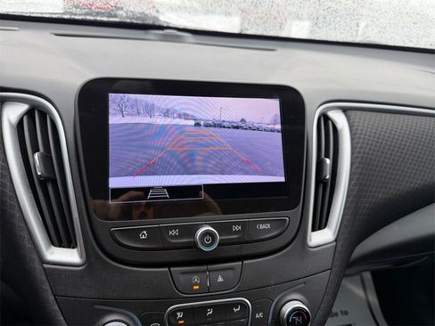 Certified 2024 Chevrolet Malibu LT image 18