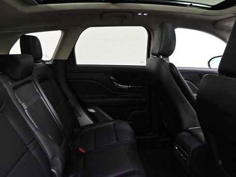 New 2025 Lincoln Corsair Reserve w/ Jet Appearance Package image 17