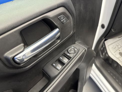 Used 2022 GMC Sierra 1500 Pro w/ Fleet Convenience Package image 11