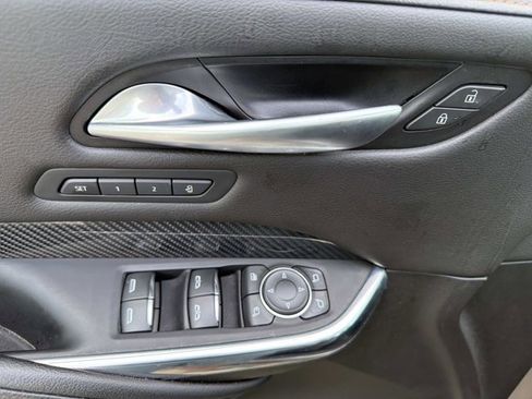 Used 2023 Cadillac XT4 Sport FWD image 11