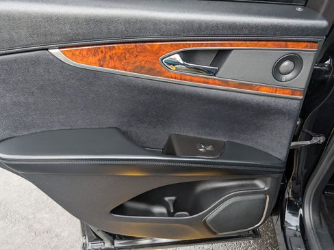 Used 2016 Lincoln MKX Reserve w/ Technology Package image 21