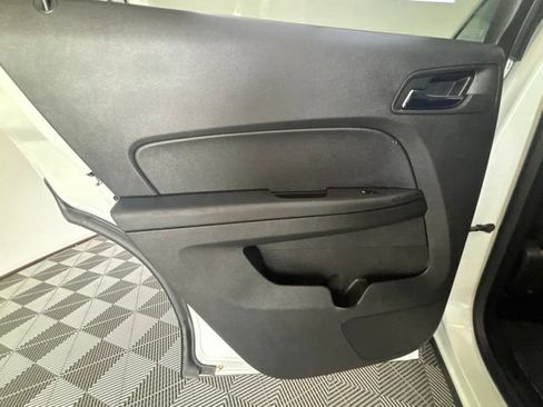 Used 2016 Chevrolet Equinox LT w/ Convenience Package FWD image 19