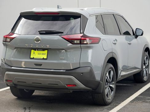 Used 2021 Nissan Rogue SL FWD image 47
