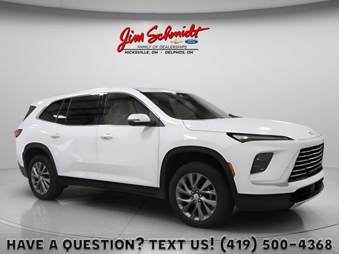 Used 2026 Buick Enclave Preferred FWD image 1