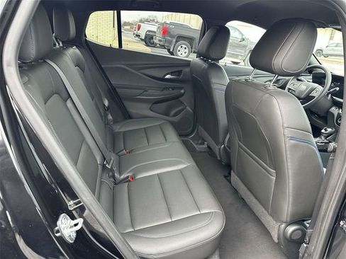 Certified 2025 Buick Envista Sport Touring FWD image 25