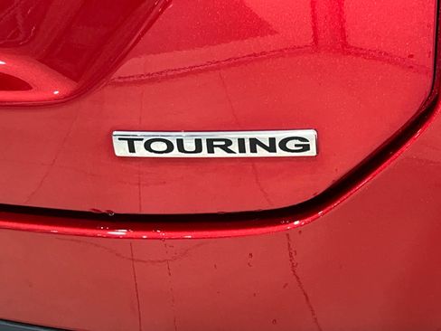 Used 2023 Honda Pilot Touring image 11