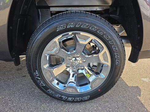 New 2026 RAM 1500 Big Horn AWD/4WD image 32