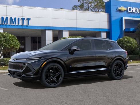 New 2025 Chevrolet Equinox EV RS image 2