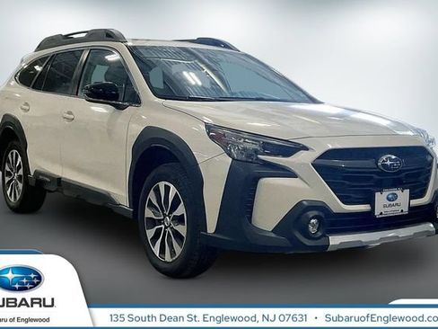 Used 2023 Subaru Outback Limited AWD/4WD image 1