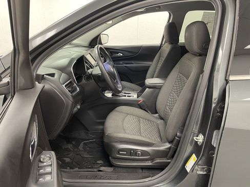Used 2019 Chevrolet Equinox LT image 18