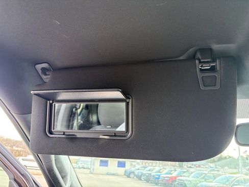 Used 2018 Ford F150 XLT w/ Equipment Group 302A Luxury image 31