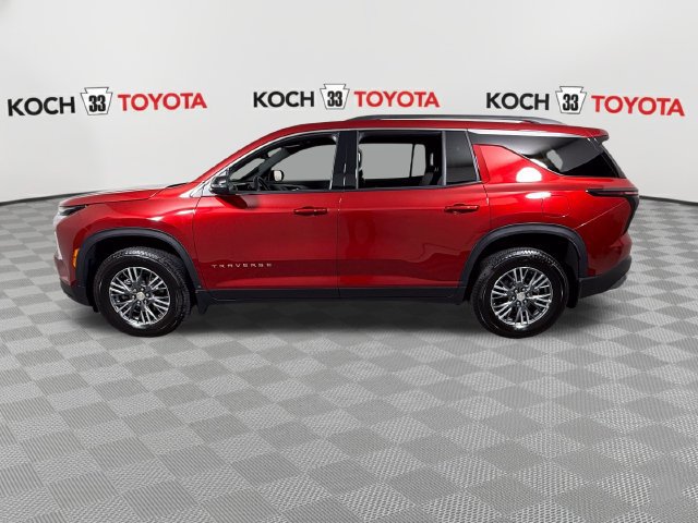 Used 2026 Chevrolet Traverse LT w/ LPO, Floor Liner Package AWD/4WD image 4