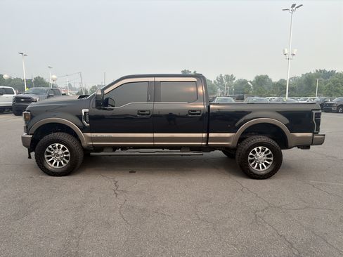 Used 2021 Ford F250 King Ranch AWD/4WD image 7