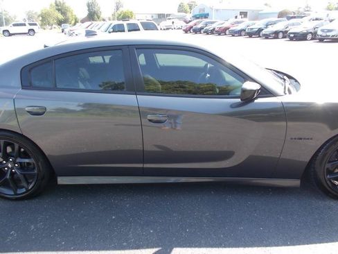 Used 2020 Dodge Charger R/T w/ Blacktop Package RWD image 12