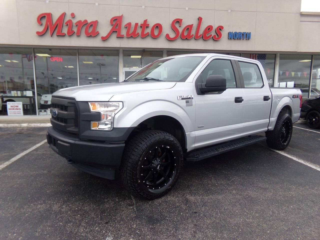 Used 2017 Ford F150 XL w/ XL Power Equipment Group AWD/4WD image 1