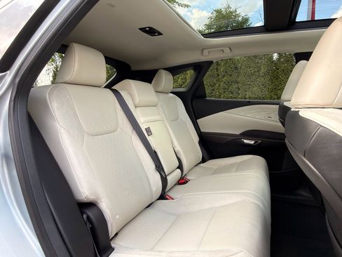 Used 2023 Lexus RX 350 FWD w/ Cold Area Package image 20