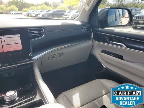 Used 2022 Jeep Wagoneer Series I w/ Convenience Group I image 12