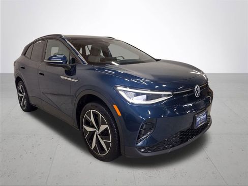 Used 2023 Volkswagen ID.4 Pro S AWD/4WD image 5