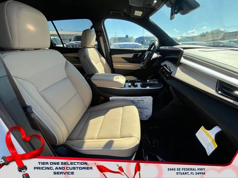 New 2026 Buick Enclave Preferred image 21