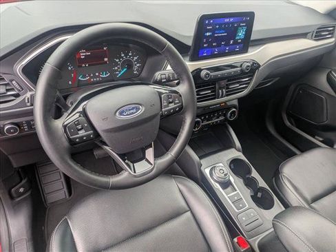 Certified 2022 Ford Escape SEL AWD/4WD image 13
