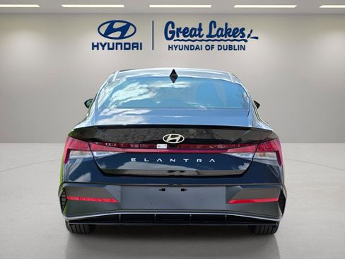 New 2026 Hyundai Elantra SEL Sport Premium FWD image 4