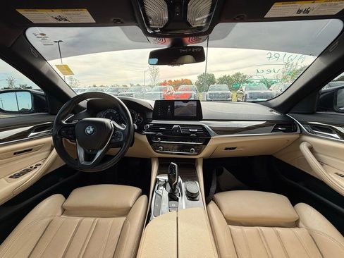 Used 2018 BMW 530i xDrive AWD/4WD image 24