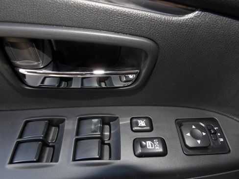 New 2025 Mitsubishi Outlander Sport ES image 16